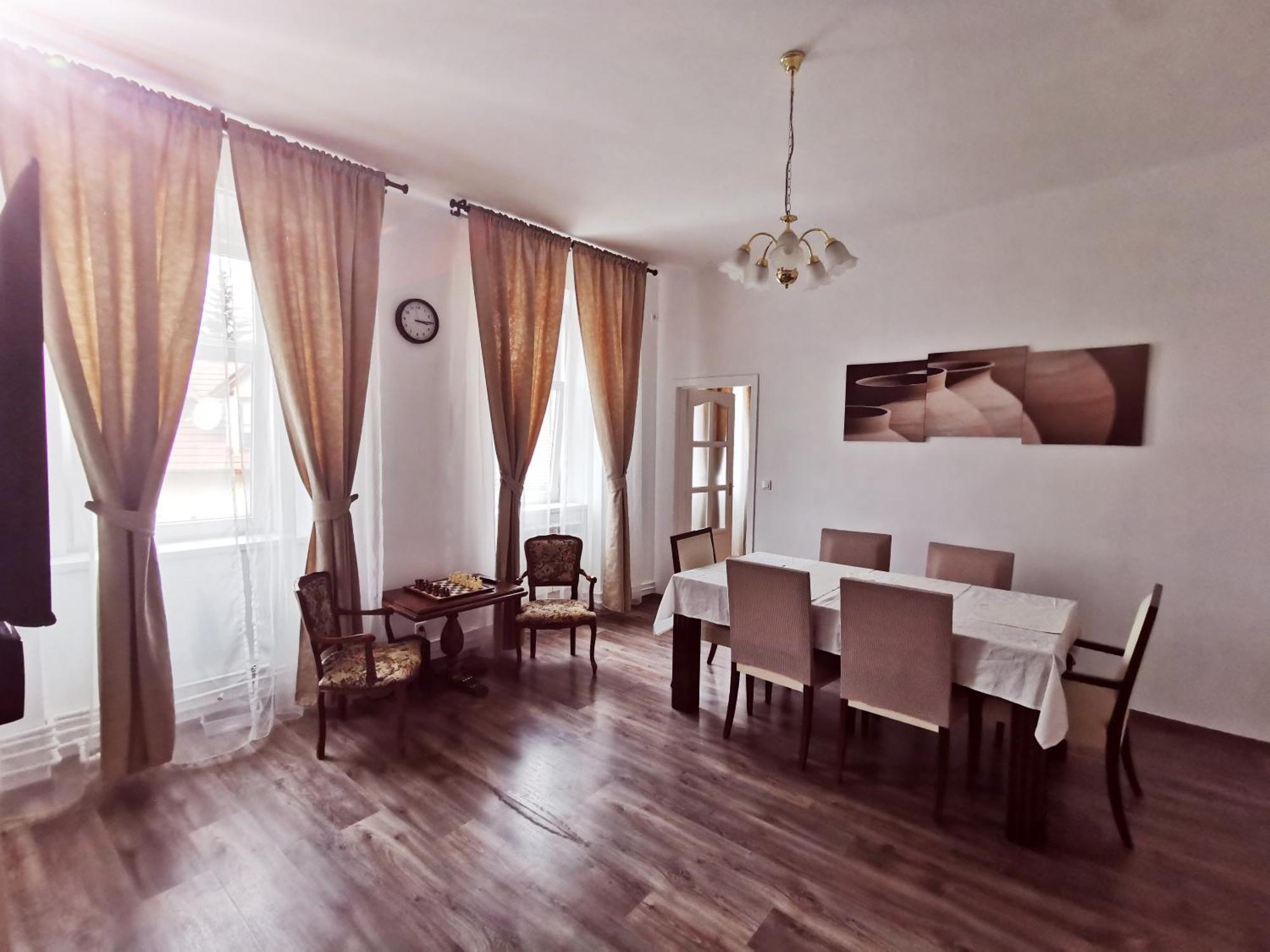 Jokai Sopron Apartment Esterno foto